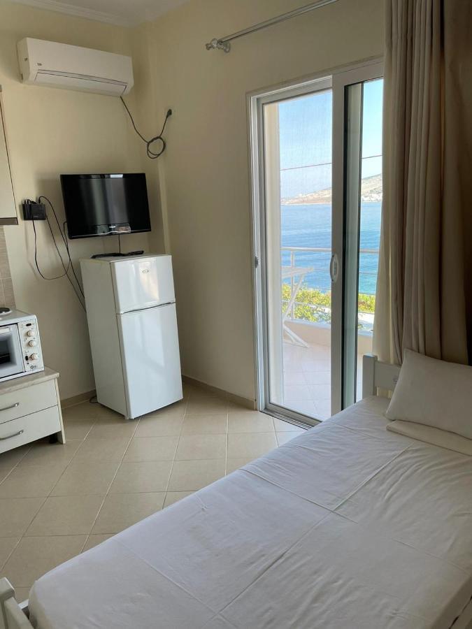 Sunset Apartments Berdenesh Sarande Bagian luar foto