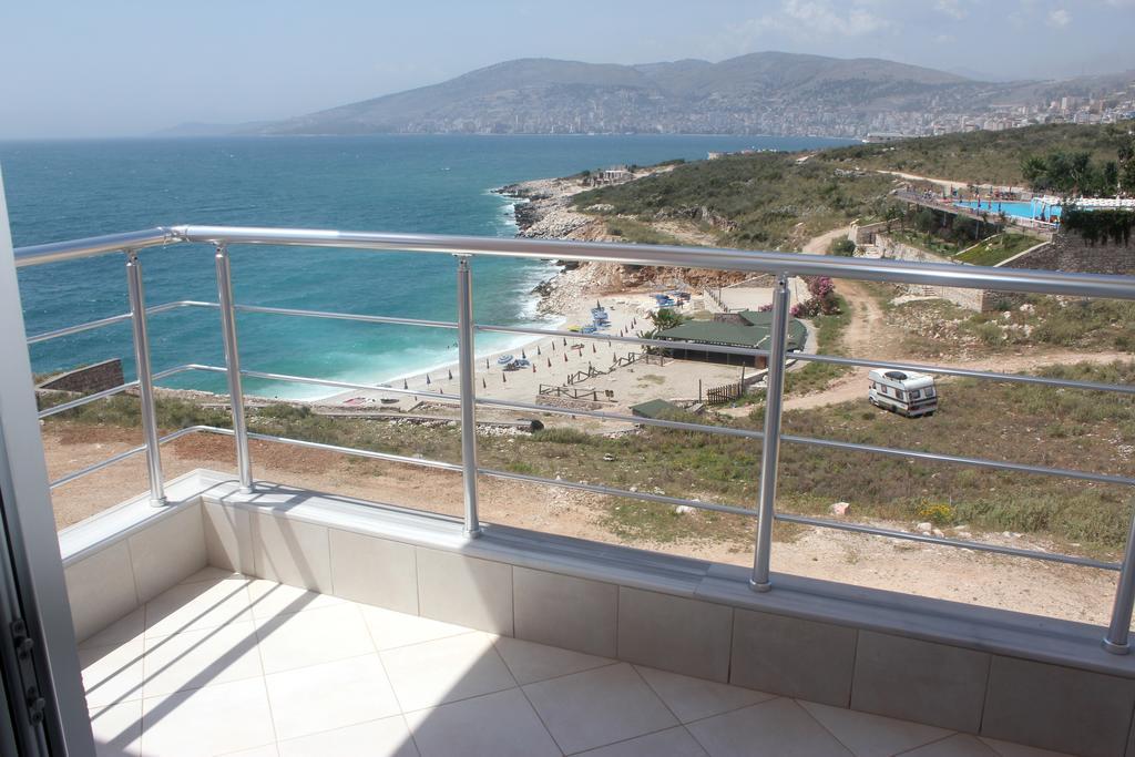Sunset Apartments Berdenesh Sarande Bagian luar foto